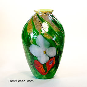 Decorative Art Glass Vase by Tom Michael, iridescent art glass, hand-blown art glass vases