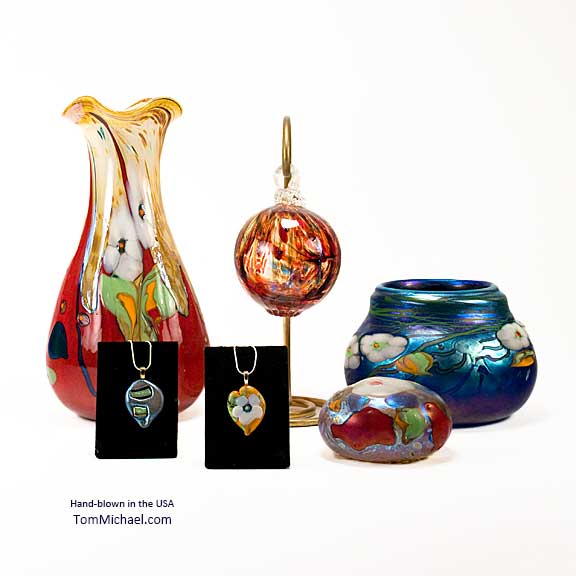 Archive Of Decorative Art Glass Handcrafted By Tom Michael Odyssey Art Glass Usa